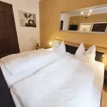 Pension Etzerschloessl